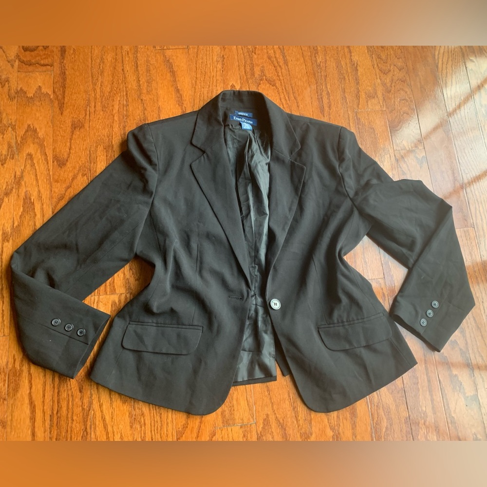 Evan Picone Women’s Black Blazer